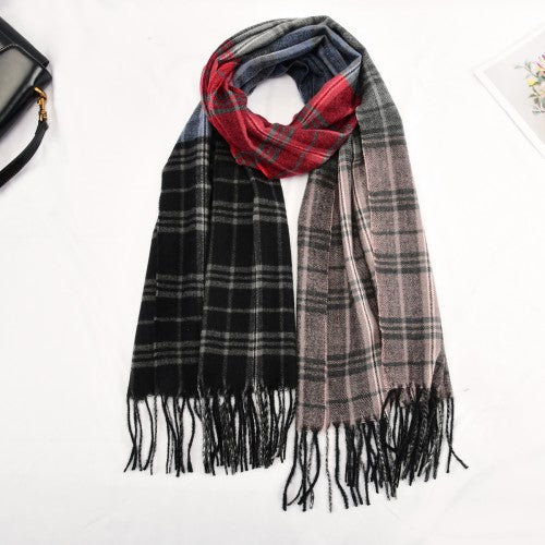 Timeless Plaid Cashmere Scarf -BLACK